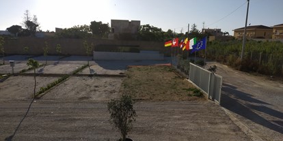 Motorhome parking space - Badestrand - Sicily - Il Giardino dell` Emiro